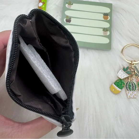 Rilakkuma Notebook & Pen W/ Green theme bundle - Picture 7 of 8